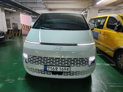 Hyundai Staria 2025, 500 км, за 23841.04 USD