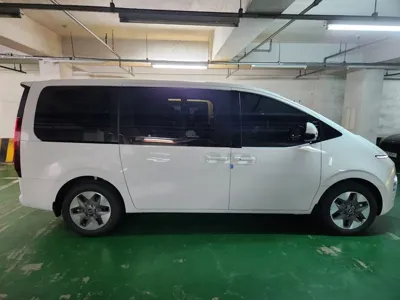 Hyundai Staria 2025, 500 км, за 23841.04 USD