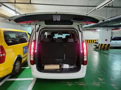 Hyundai Staria 2025, 500 км, за 23841.04 USD - фото 7
