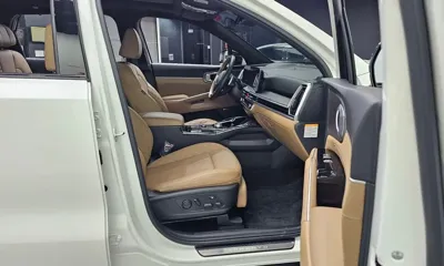 Kia Sorento 2024, 19200 км, за 65046.9 USD - фото 11