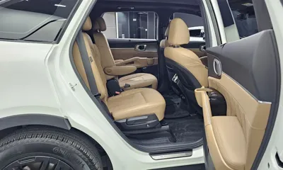Kia Sorento 2024, 19200 км, за 65046.9 USD - фото 12