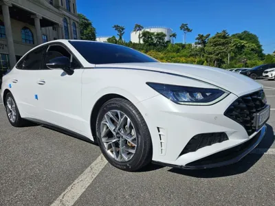 Hyundai Sonata 2022, 98800 км, за 12611.32 USD - фото 2