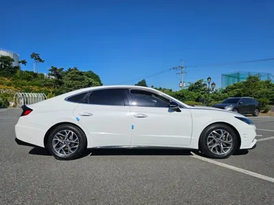 Hyundai Sonata 2022, 98800 км, за 12611.32 USD - фото 12
