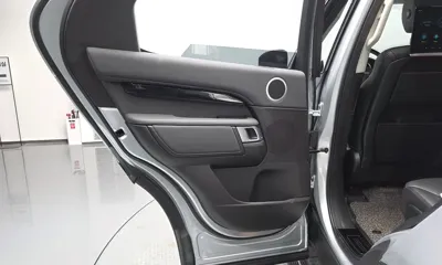 Land Rover Discovery 2018, 56097 км, за 17421.82 USD - фото 25