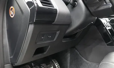 Land Rover Discovery 2018, 56097 км, за 17421.82 USD - фото 37