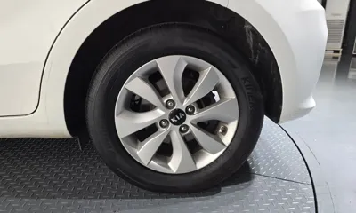 Kia Pride 2015, 106023 км, за 3705.15 USD - фото 21