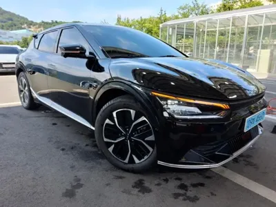 Kia EV6 2023, 82123 км, за 8755.7 USD