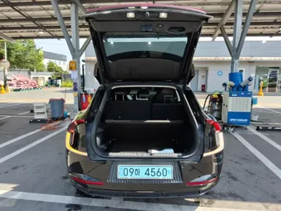 Kia EV6 2023, 82123 км, за 8755.7 USD - фото 11
