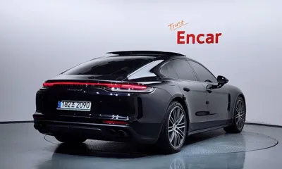 Porsche Panamera 2021, 75711 км, за 55295.39 USD