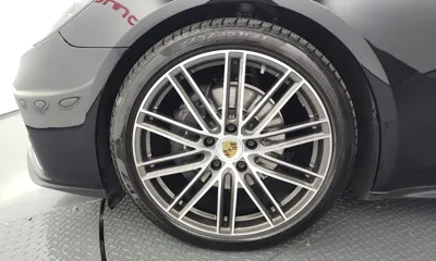 Porsche Panamera 2021, 75711 км, за 55295.39 USD