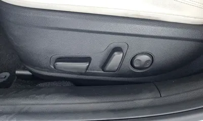 Hyundai Grandeur 2022, 61460 км, за 15953.63 USD - фото 36