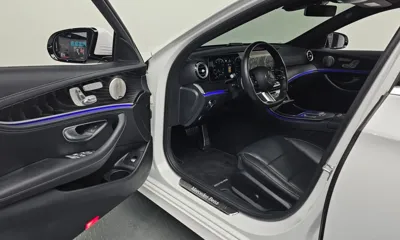 Mercedes-Benz E-Class 2022, 43749 км, за 29732.4 USD - фото 10