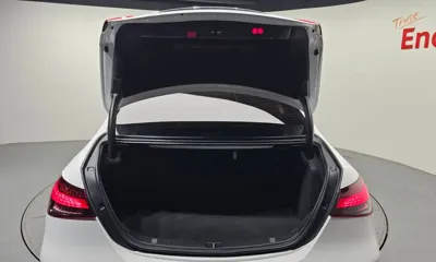Mercedes-Benz E-Class 2022, 43749 км, за 29732.4 USD - фото 20