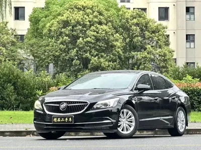 Buick LaCrosse · 2017 год