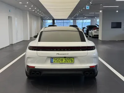 Porsche Panamera 2024, 17158 км, за 98326.46 USD - фото 6