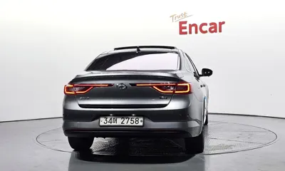 Renault-KoreaSamsung SM6 2019, 133402 км, за 5205.21 USD