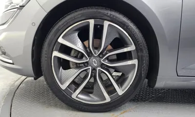 Renault-KoreaSamsung SM6 2019, 133402 км, за 5205.21 USD