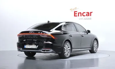 Hyundai Grandeur 2022, 154827 км, за 12351.29 USD