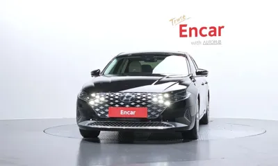 Hyundai Grandeur 2022, 154827 км, за 12351.29 USD