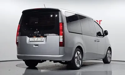 Hyundai Staria 2022, 114460 км, за 15394.78 USD