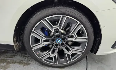 BMW 5-Series 2025, 12522 км, за 51792.04 USD