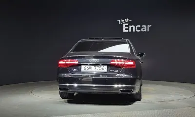 Audi A8 2015, 175568 км, за 12430.94 USD