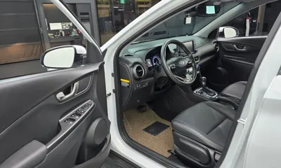 Hyundai Kona 2020, 77504 км, за 10944.63 USD - фото 10