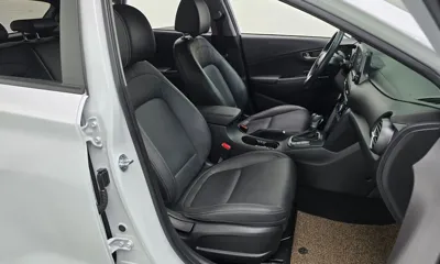 Hyundai Kona 2020, 77504 км, за 10944.63 USD - фото 12