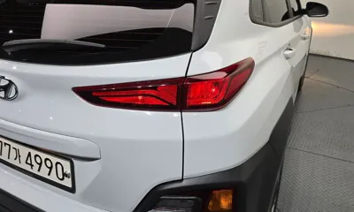 Hyundai Kona 2020, 77504 км, за 10944.63 USD - фото 23