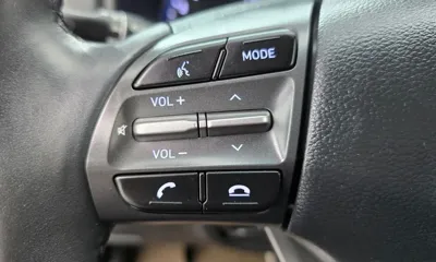 Hyundai Kona 2020, 77504 км, за 10944.63 USD - фото 30