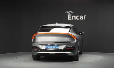 Kia EV6 2023, 45454 км, за 25534.99 USD
