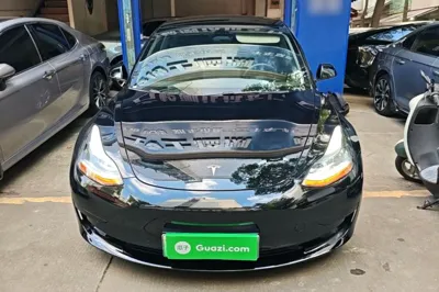 Tesla Model 3 2022, 27000 км, за 24160 USD