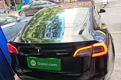 Tesla Model 3 2022, 27000 км, за 24160 USD