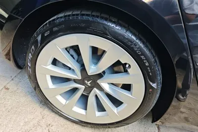 Tesla Model 3 2022, 27000 км, за 24160 USD - фото 11