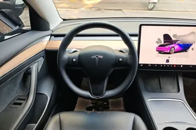 Tesla Model 3 2022, 27000 км, за 24160 USD - фото 13