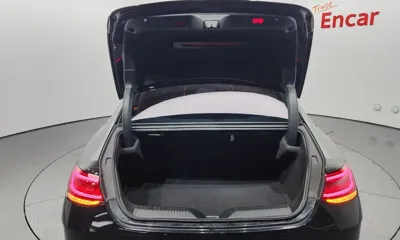 Mercedes-Benz CLS-Class 2022, 88415 км, за 28770.35 USD - фото 20