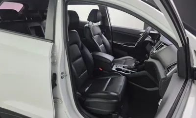 Hyundai Tucson 2016, 136538 км, за 6695.7 USD - фото 12