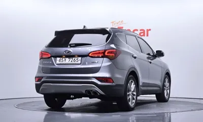 Hyundai Santafe 2017, 125528 км, за 8664.5 USD