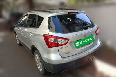 Suzuki S-Cross