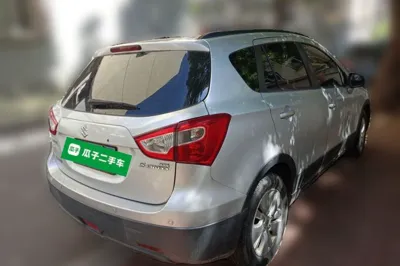 Suzuki S-Cross
