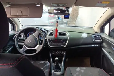 Suzuki S-Cross