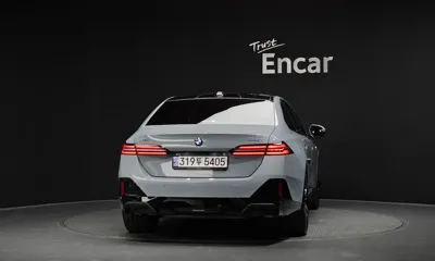 BMW 5-Series 2024, 30535 км, за 49444.77 USD