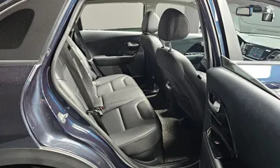 Kia Niro 2017, 150061 км, за 7548.9 USD - фото 12