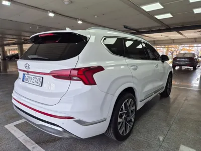Hyundai Santafe 2021, 58000 км, за 18818.77 USD