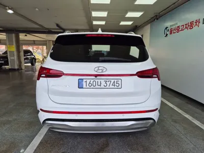 Hyundai Santafe 2021, 58000 км, за 18818.77 USD