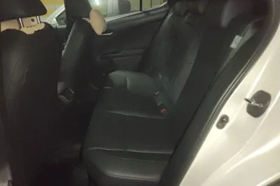 Lexus UX 2020, 57800 км, за 17321 USD - фото 16