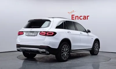 Mercedes-Benz GLC-Class 2021, 152443 км, за 18434.09 USD