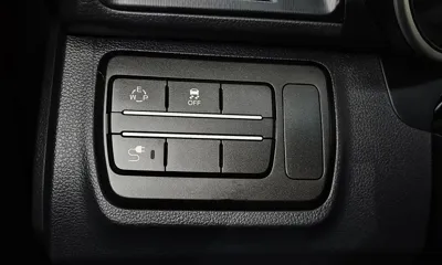 KG_Mobility_Ssangyong TIBOLI 2016, 76564 км, за 5710.91 USD - фото 20