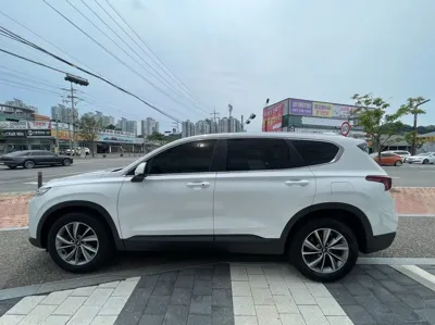 Hyundai Santafe 2019, 87420 км, за 11596.1 USD