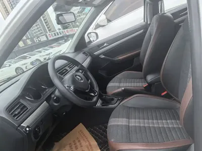 Volkswagen Lavida 2020, 90000 км, за 5635.56 USD - фото 7